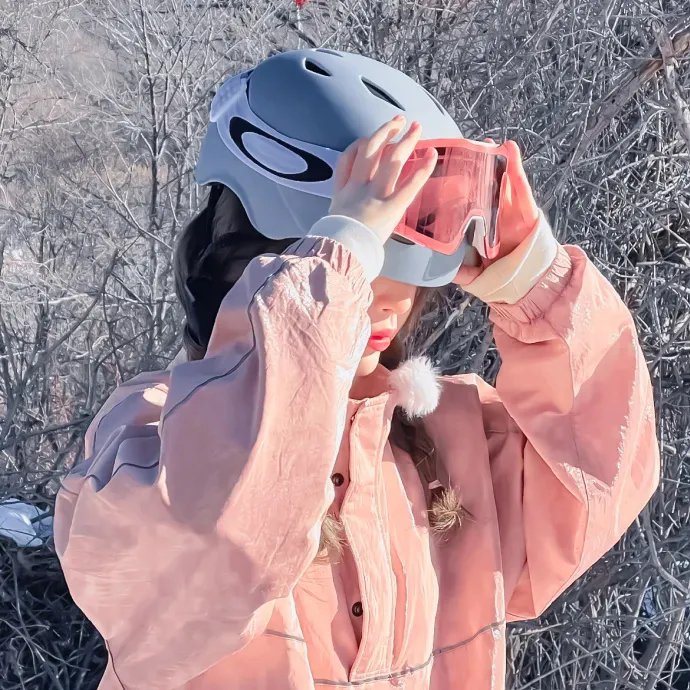 异界杂货铺：她的星河奇遇